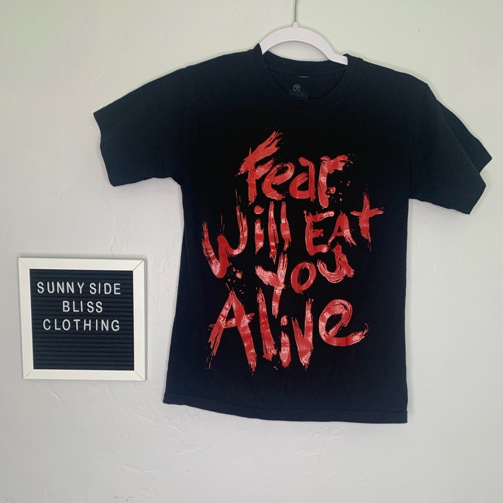 Halloween Horror Nights 2024 Fear Will Eat You Alive Graphic Tee Size XS